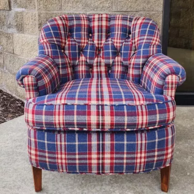 S4040 upholstered on a chair