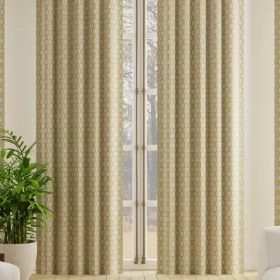 S6152 applied to drapery