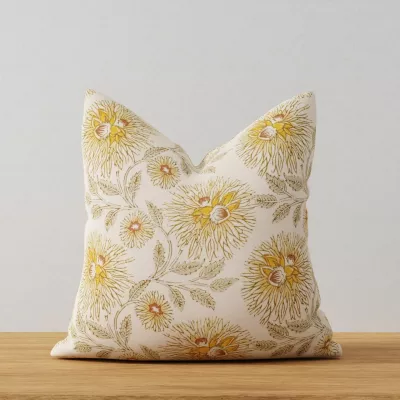 S6507 applied to a pillow