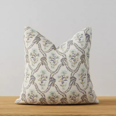 S6845 applied to a pillow