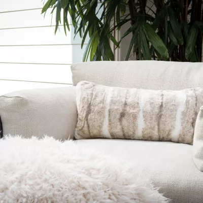 S5476 applied to a pillow