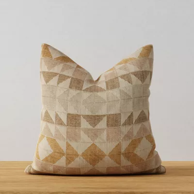 S7033 applied to a pillow