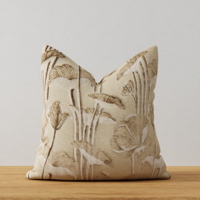 S7059 Taupe applied to a pillow