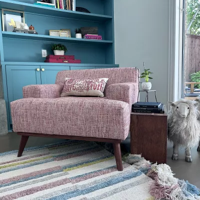 S4097 upholstered on a chair